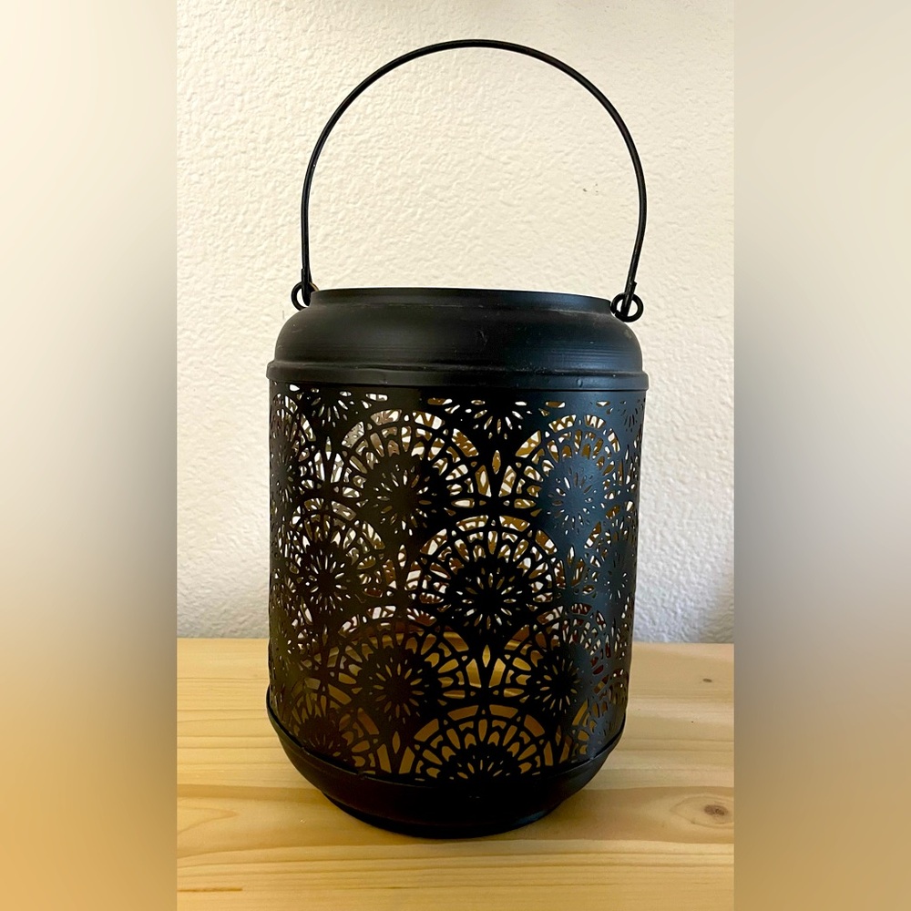 Home decor brown lantern.